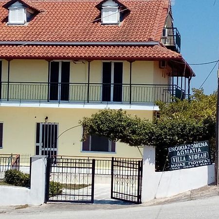 Villa Nefeli Loútsa Eksteriør billede